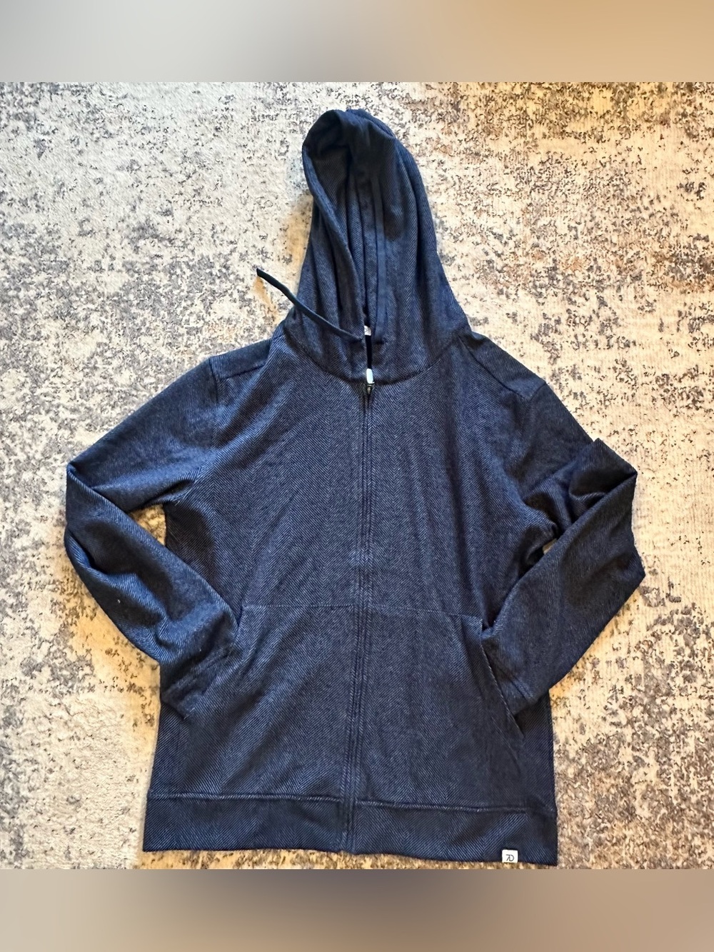 7 Diamonds Navy Zip Up Hoodie—Medium